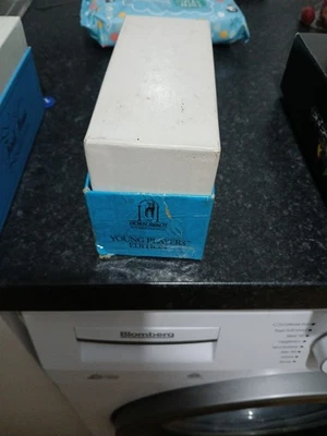 YOUNG PLAYERS  EDITION TRIVIAL PURSUIT CARDS - Additional 500 Spare Cards - Image 1 of 4