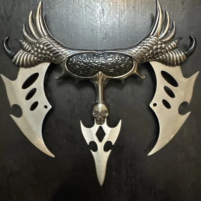 CUCHILLO MARCA TOMAHAWK CALAVERA HOJA ACERO INOXIDABLE Foto 1 de 2