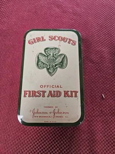 Vintage Girl Scouts Metal First Aid Kit Johnson And Johnson-3/4 FULL - Picture 1 of 5