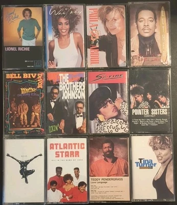 R&B Icons: 12 Cassette Lot - Inc. Whitney, Abdul, Richie, Turner, Seal - Used - Imagem 1 de 4