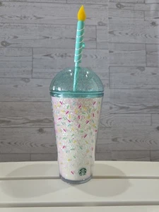 NUOVO 2025 Starbucks coperchio a cupola tazza fredda bicchiere 16 oz con topper candela compleanno - Foto 1 di 9