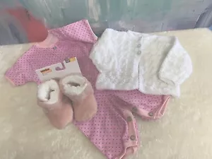 REBORN DOLL CLOTHES ,- PINK ROMPER, PEARL STUDS, CARDIGAN, & SHOES. SIZE 00-0 - Picture 1 of 4