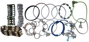 Group Of 15 Vintage Bracelets - Picture 1 of 12