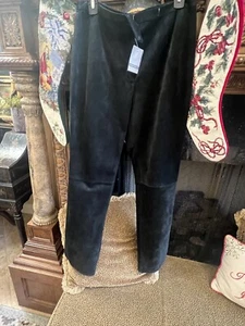 Pantalones de gamuza negros para dama talla 12 por Investments - Imagen 1 de 5