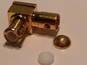 MCX PLUG RIGHT ANGLE MALE SOLDER TYPE FOR SEMI-RIGID COAX fd7e33 - Picture 1 of 2
