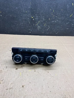 Painel de controle climático central Volkswagen CC 2013 - 2015 aquecedor CA U4718 DG - Imagem 1 de 4