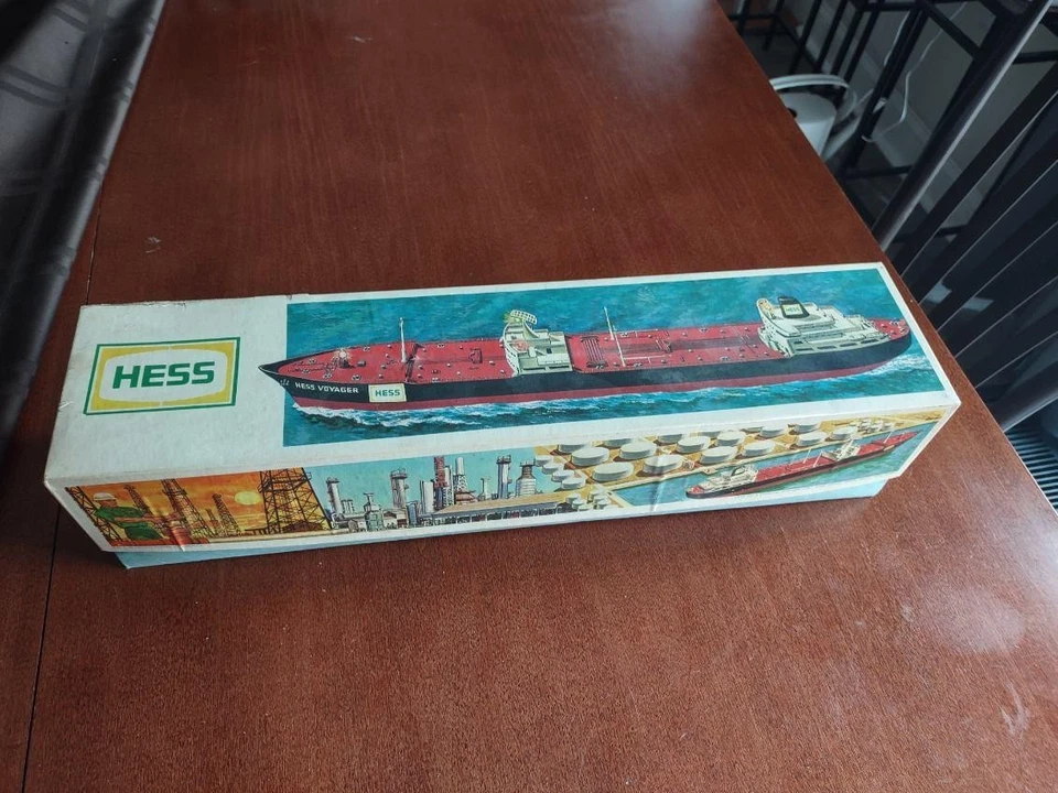 1966 Hess Voyager игрушка на батарейках лодка с оригинальной коробкой инструкции - Изображение 1 из 4