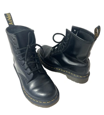 Bota de Combate Dr Martens AirWair Mujer EE. UU. 6 UK 4 Negro Cuero Zapato con Cordones AW004 Foto 1 de 4