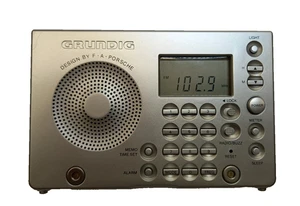 Radio GRUNDIG YB-P 2000 multi-bandes FM/SW/MW Digital 550/26100 BY PORSCHE - Imagen 1 de 9