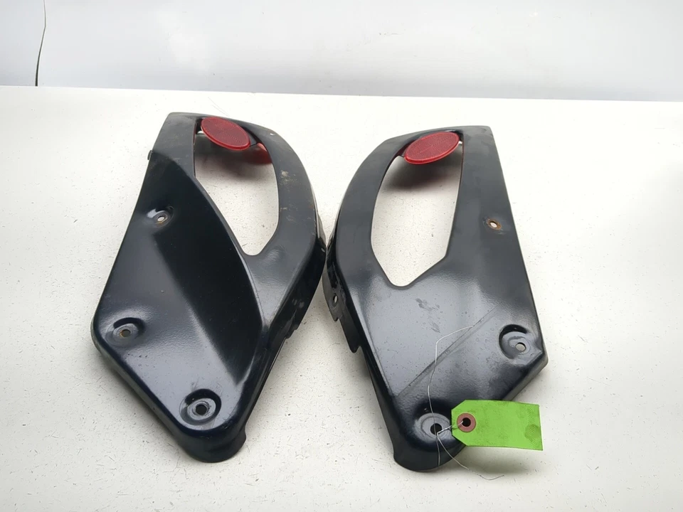 08-12 Can Am Spyder Roadster RS-S SE5 Juego de molduras de soporte de guardabarros trasero izquierdo derecho Foto 1 de 4