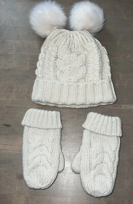 GAP Pom Pom Beach Pebble Cream Cable Knit Hat, Mittens, Fleece, Size 4-5 Girl - Image 1 of 4