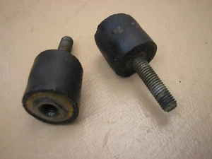 John Deere 430 Diesel Garden Tractor Front Fender Rubber Isolators (2) M88262 - Picture 1 of 3