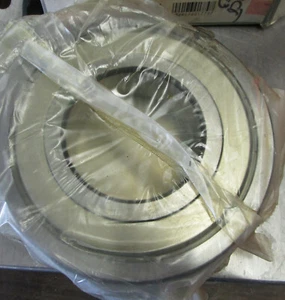 Rodamiento de bolas de ranura radial/profunda NSK 6318 ZZC3 nuevo en caja/J11 - Imagen 1 de 6