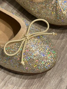 Kenneth Cole Girls Size 3 Sparkle Gold Silver Flat Ballet Shoes Nwt - Picture 1 of 7