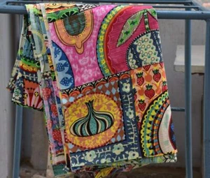 Indian Multi Floral Hand Printed Cotton Fabric Sewing Fabrics Dressmaking Crafts - Picture 1 of 6