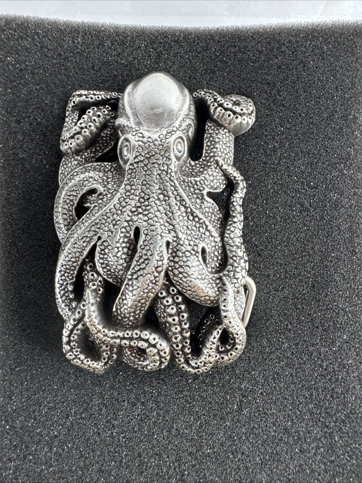 Pulpo Trofeo Hebilla Correa Sea Kraken Hebilla Latón Sólido - Nuevo-Caja Abierta Foto 1 de 4