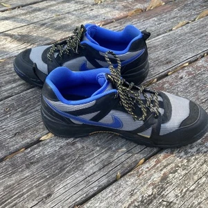 Nike ACG Rongbuk Mens Size 11 Black Blue Grey Yellow 348212-009 Hiking sneaker - Picture 1 of 8
