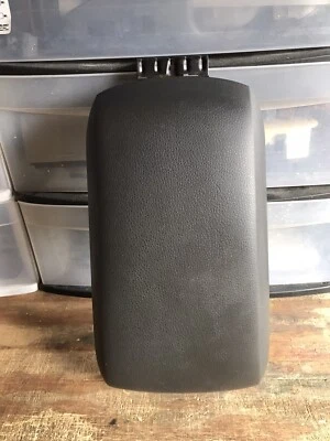 Крышка подлокотника для центральной консоли 2007-2010 FORD EDGE черная - Изображение 1 из 4