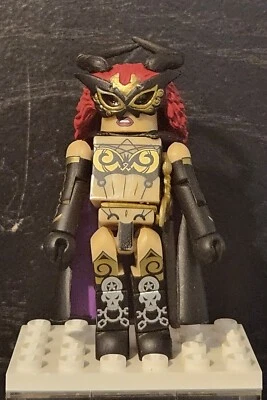 Mínimos de Tarot Witch of the Black Rose Femme Fatales - Imagem 1 de 3