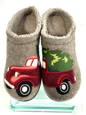 L.L. Zapatillas Bean Daybreak Scuffs Rojo Camión Árbol de Navidad Talla 7 M Nuevas Foto 1 de 4