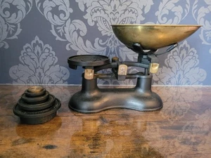 Victor England Cast Iron Scales  Black With Weights and Brass Weigh Pan Quality - Picture 1 of 8