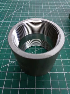 SS-5000-32-32 304 Stainless Pipe Coupling Female 2" NPT 150# - Picture 1 of 2