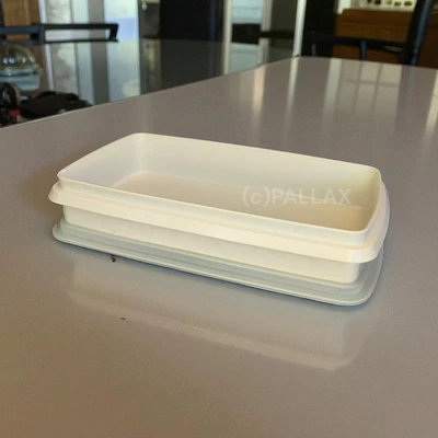 TUPPERWARE A16 VESPERLE 750 ML DUNKLES WEISS BROTDOSE VESPERBOX - Bild 1 von 2