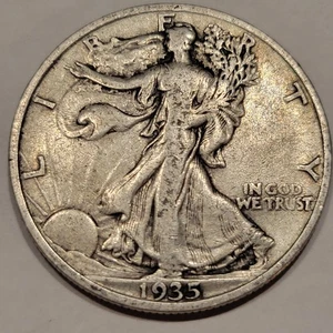 $ .50 1935 Walking Liberty Half Dollar VF Condition Z1 - Picture 1 of 2
