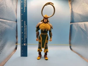 Figura Loki 2006 ToyBiz Marvel Legends Onslaught Series 13 (variante cuerno largo) - Imagen 1 de 5