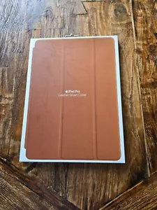 Apple Leather Smart Cover for 10.5-inch iPad Pro - Saddle Brown - Picture 1 of 4