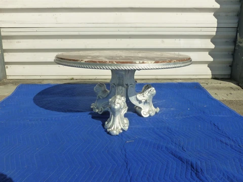 ITALIAN HOLLYWOOD REGENCY SILVER LEAF COFFEE TABLE W ANGEL HEADS & MARBLE TOP Cover