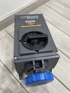 (C) Killark Stahl 8579 21 Receptacle 63 Amp 250 Volt 20 Hp 3 Pole 4 Wire ⚡️ - Picture 1 of 10