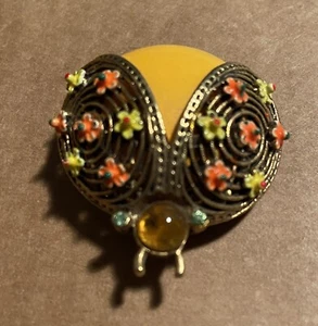 Vintage signed Art bee brooch enamel on metal - Picture 1 of 5