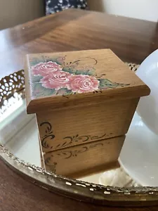Vintage Volkskunst Holz handbemalt Andenken Box floral signiert alles von Hand - Bild 1 von 8