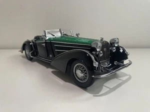 Sunstar 1:18 Audi Horch 855 Roadster 1939 Green Alloy Openable Car Model - Picture 1 of 14