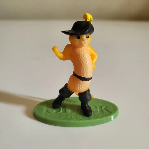 Puss In Boots Collectible Toy Cover