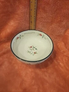 Pfaltzgraff Winterberry “Merry Everything” Candy Dish Bowl Christmas Holly Decor - Picture 1 of 5