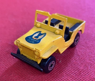 MATCHBOX LESNEY Superfast Auto JEEP N. 38 GLIDING CLUB (1976) Metallo Giallo - Immagine 1 di 3