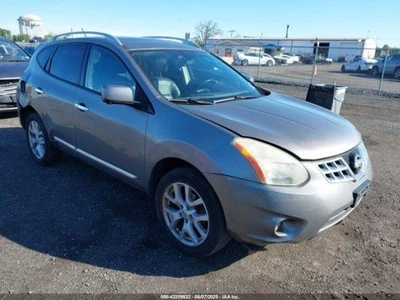 Б/у воздухоочиститель в сборе подходит: 2013 Nissan Rogue QR25DE 2,5 л от 1/11 класса A - Изображение 1 из 4