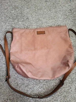 Auténtico Bolso de Hombro Gucci GG Nylon Rosa Sintético. Foto 1 de 4