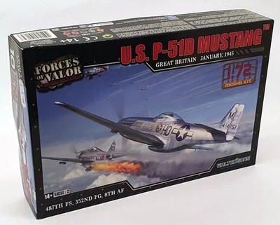Forces Of Valor 1/72 Scale Model Kit #10 - US P-51D Mustang Aircraft 1945 - Image 1 of 4