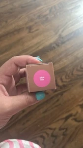 NEW AUTHENTIC Rhode Juice Box Pocket-sized Blush Makeup Size 5.3g Pocket Blush - Picture 1 of 1