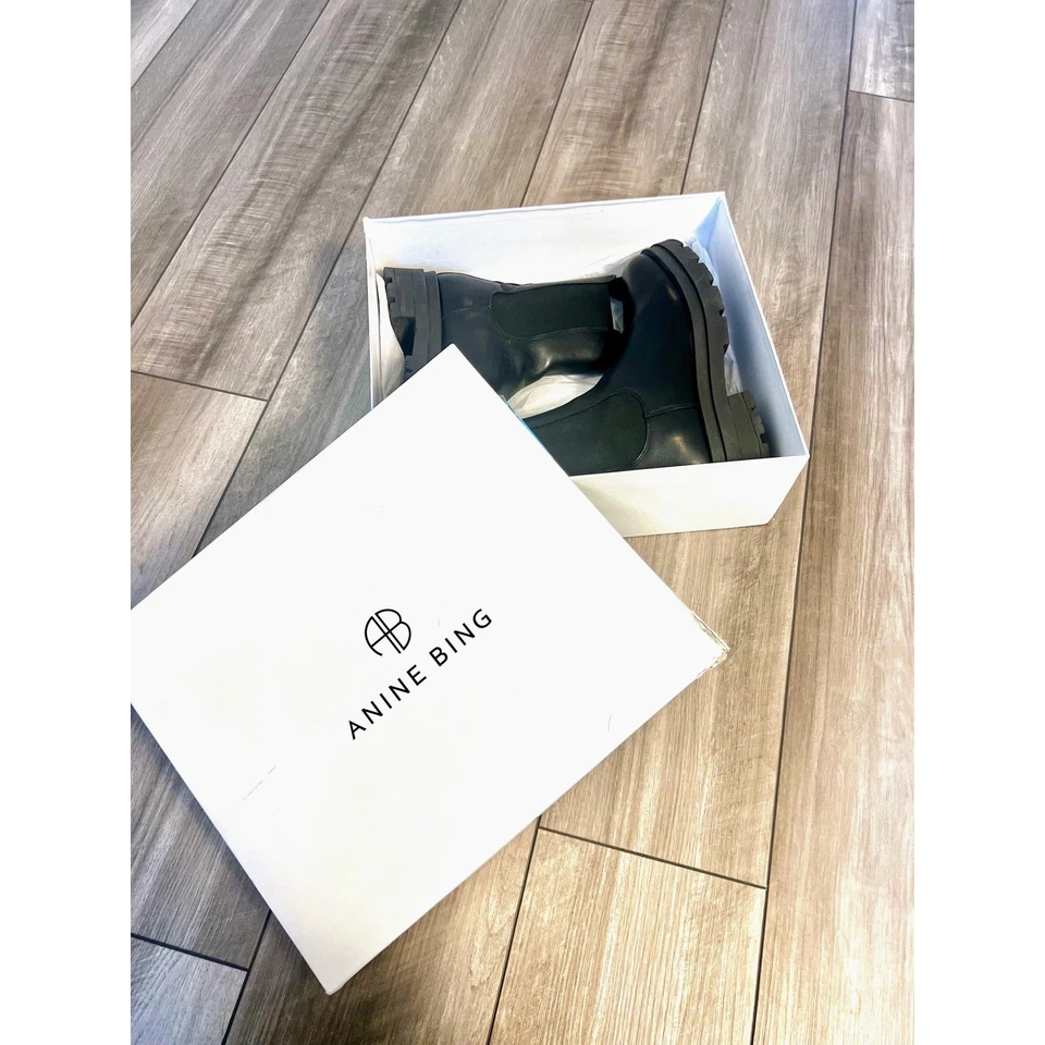 Anine Bing Justine Boots in Black Size 40 Leather Pull-On Round Toe Rubber Sole - image 1 of 4