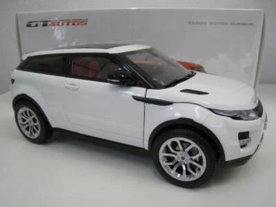 Range Rover Evoque Baujahr 2011 weiß im Maßstab 1:18 GT Autos OVP NEU - Bild 1 von 4