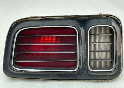 1971 Cuda Lanterna Traseira Barracuda Grelha Lâmpada Cromada Moldagem Plymouth - Imagem 1 de 4