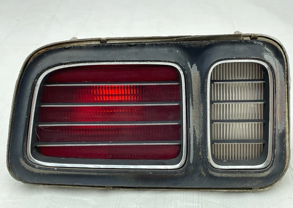 Luz trasera Cuda Barracuda 1971 luz trasera parrilla lámpara cromada moldura Plymouth Foto 1 de 4