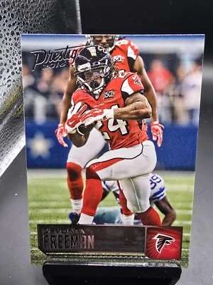 2016 Panini Prestige #9 Devonta Freeman - Atlanta Falcons - Image 1 of 2