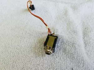 Icom IC-R71A Assemblaggio jack cuffie parti/riparazione - Foto 1 di 4