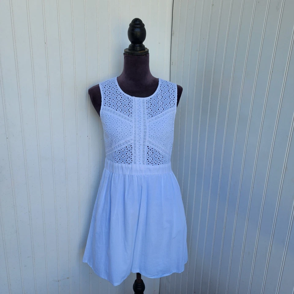 Vestido Fire Mujer Blanco Sin Mangas Encaje Superpuesto Ojales Algodón Forrado Talla M Foto 1 de 4