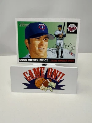 2004 Topps Heritage Baseball Doug Mientkiewicz Card #241 - Image 1 of 2